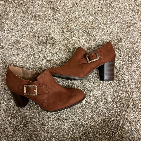 A2 Heel Boots - Picture 1 of 4